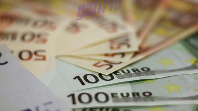 Euronun Dolar Karşısında Değer Kaybetmesi Bekleniyor